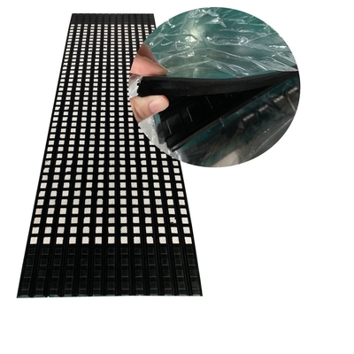 Plat en caoutchouc Diamond Ceramic Pulley Lagging Lining avec la couche de contact