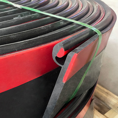 K conjuguent ultra le bordage en caoutchouc de ceinture de polyuréthane de double jupe de lèvre de panneau de jupe de joint