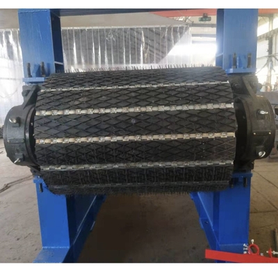 Glissière sur Diamond Groove Rubber Lagging Sheet pour le rouleau de convoyeur