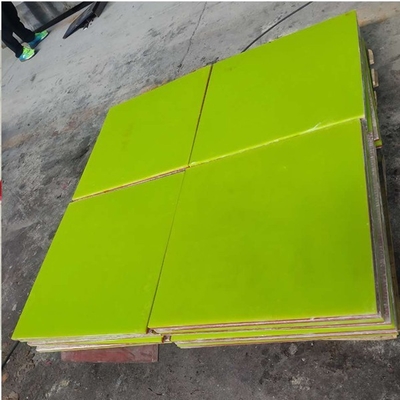 Liner de feuille de polyuréthane à la coulée à chaud avec plaque de support en résine renforcée de fibres