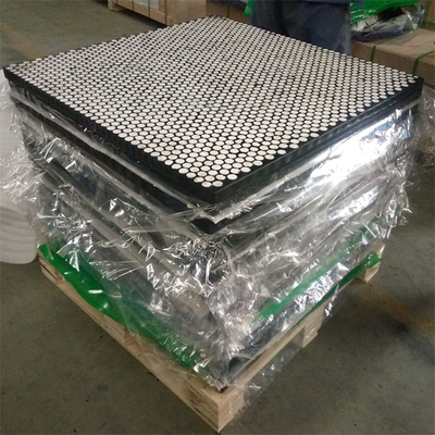 Carreaux de céramique de collage d'usage de couche de NC d'alumine en céramique de revêtement pour le convoyeur de extraction